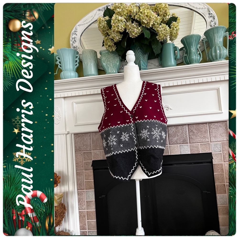 Paul Harris Designs embroidered vest size L